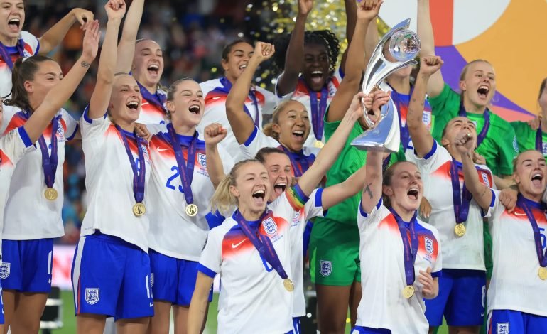Chloe Kelly lifts Euro 2025 trophy as England Lionesses celebrate final win over Spain
