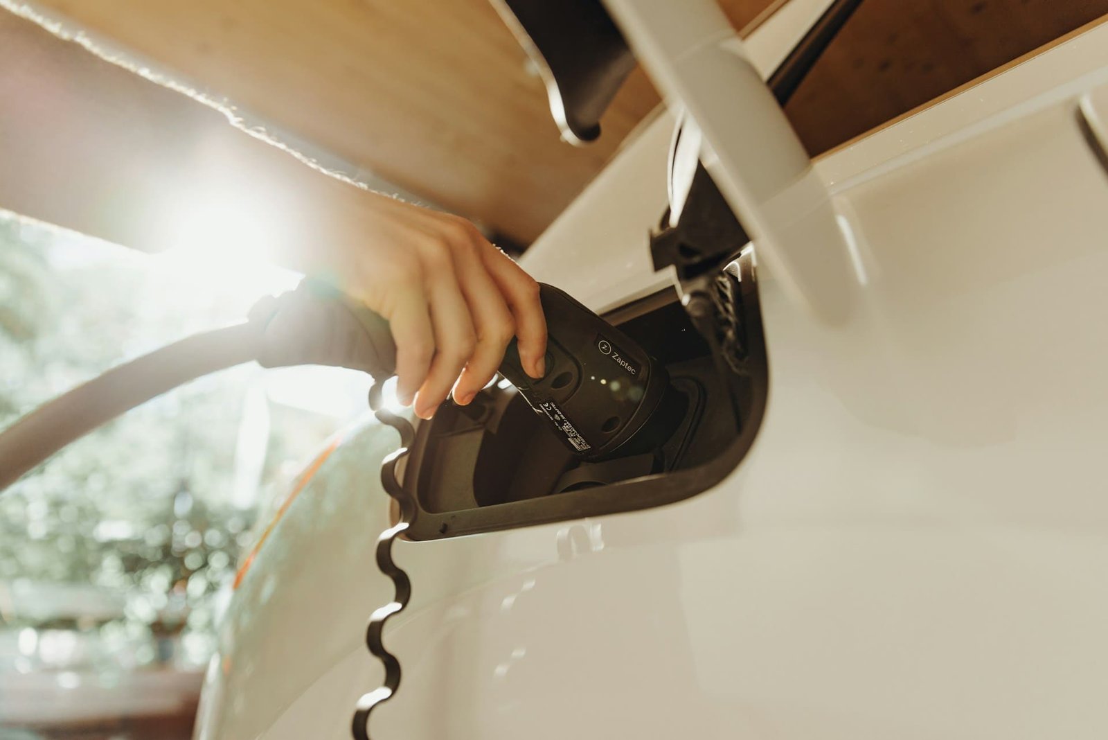 Cross-pavement EV charging guidance published by London Councils