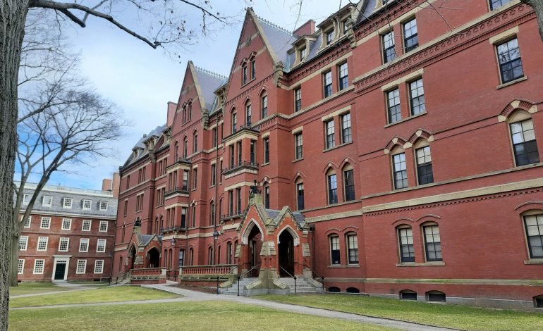 harvard university building