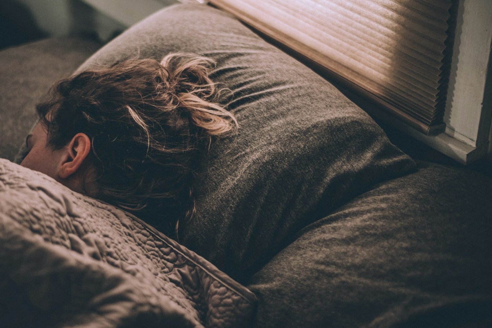 Sleep study explores link between bedtime behaviour and diseases