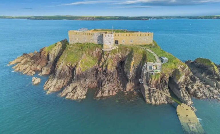 Thorne Island restoration: derelict Napoleonic fort becomes £3m retreat