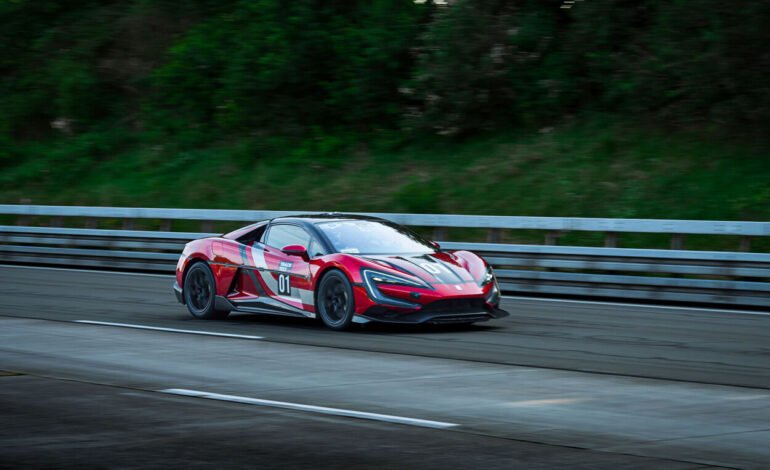 YANGWANG U9 breaks EV speed record