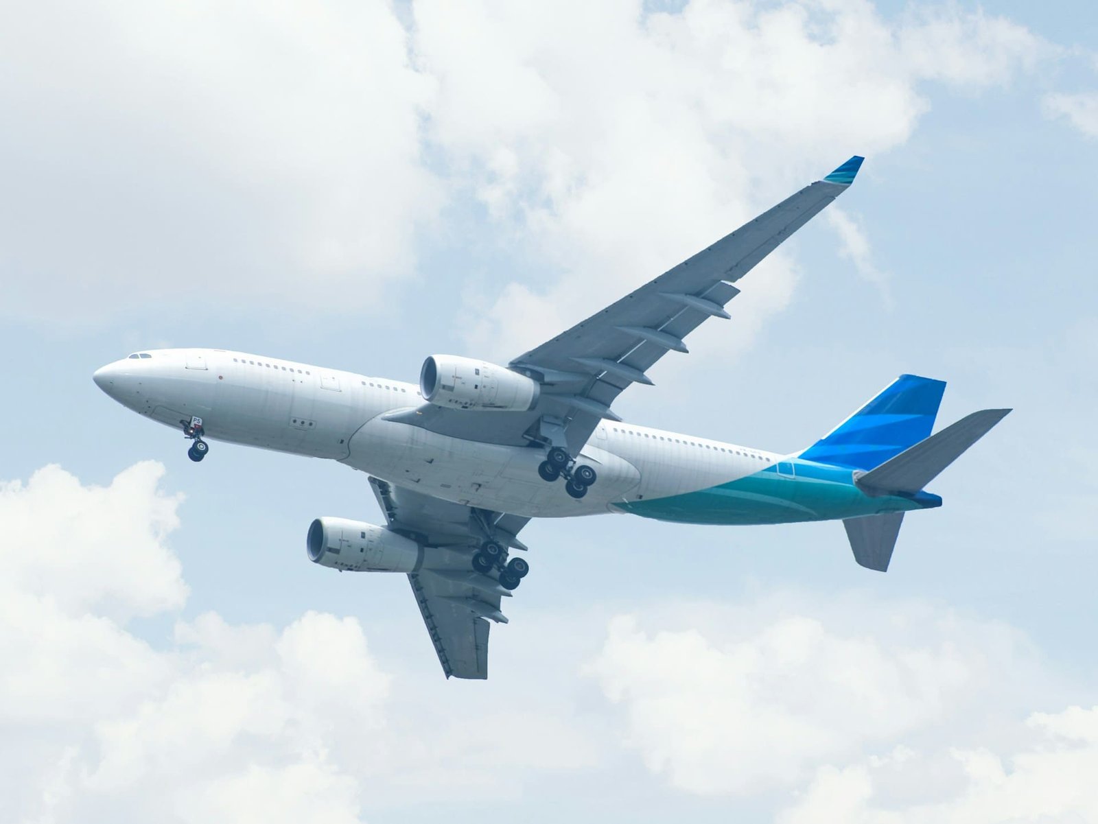 Aviation tax could generate EU money towards climate policies