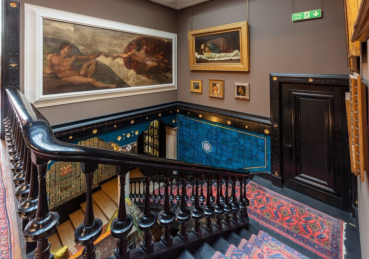 interior of leighton house