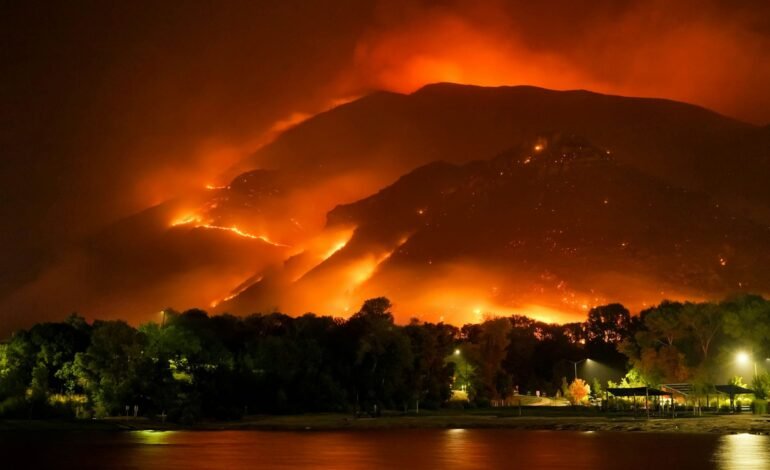 Southern Europe sees thousands evacuated amid wildfires