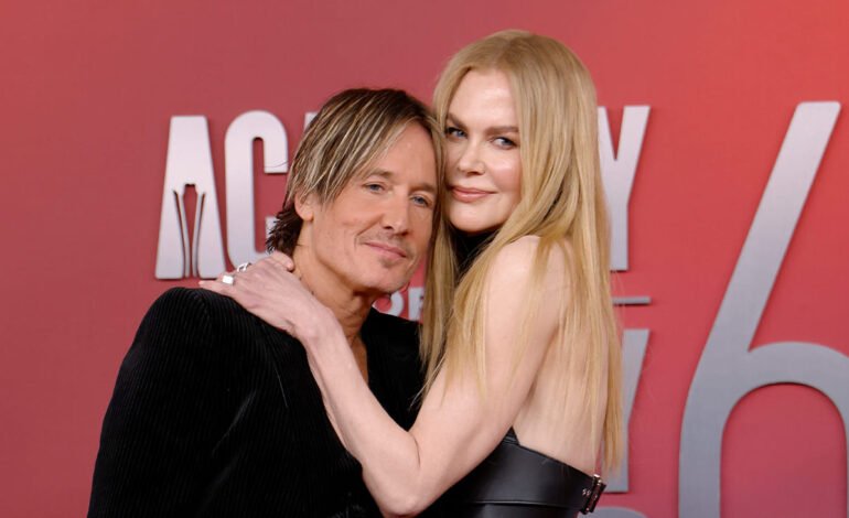 Nicole Kidman and Keith Urban pictured together at a recent awards ceremony.