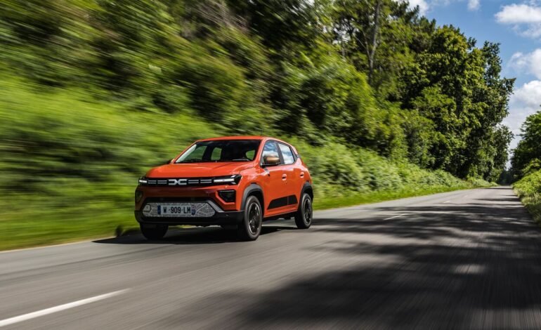 Scrappage scheme in Italy sees EV prices plummet