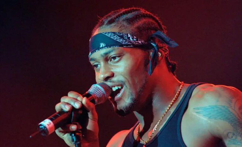 D’Angelo tributes pour in after death of soul pioneer at 51