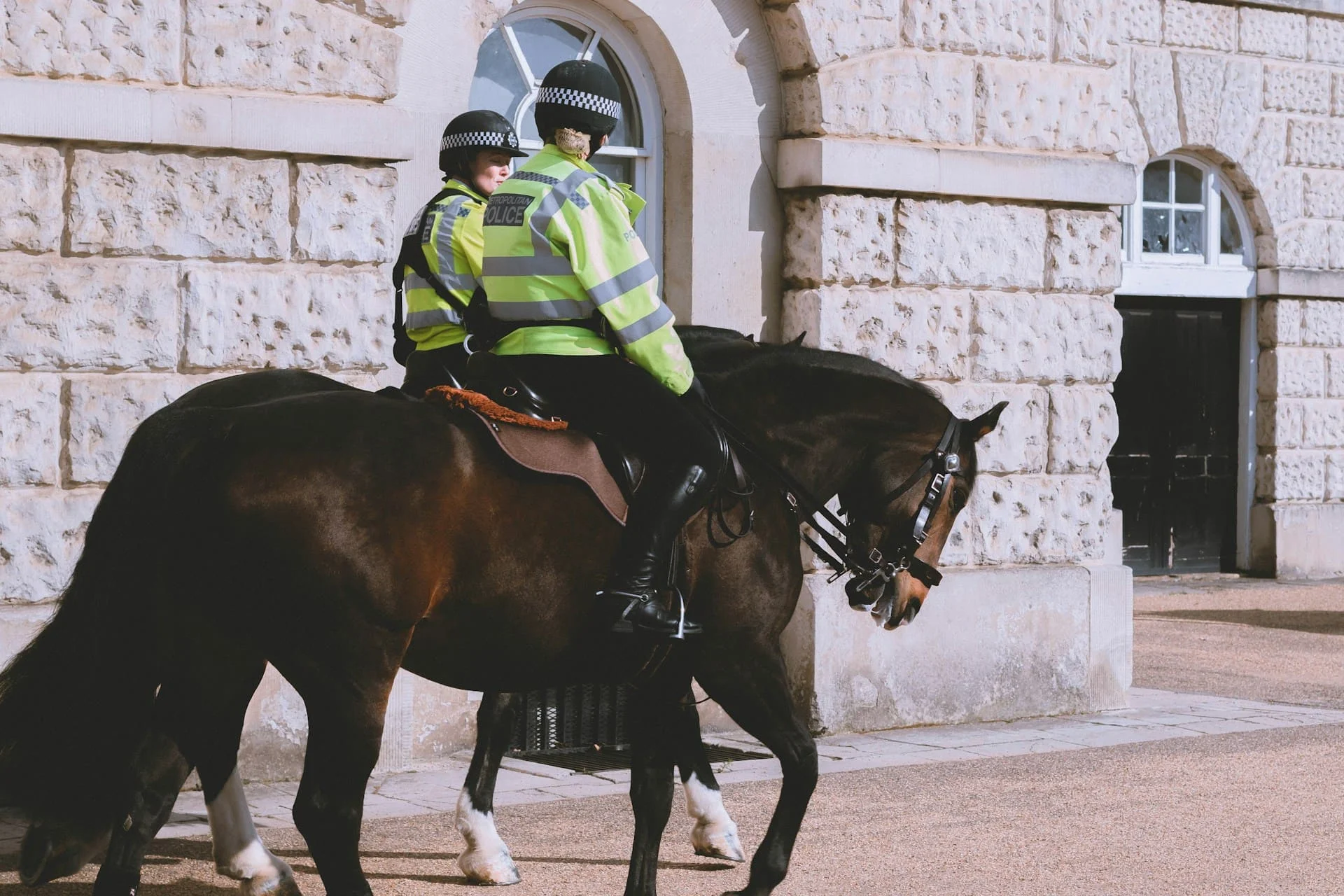 Lavender Hill Police front counter to stay open