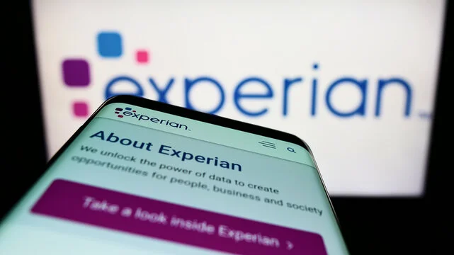 Lendflow and Experian partnership displayed on mobile and desktop screens highlighting new embedded lending technology for small businesses