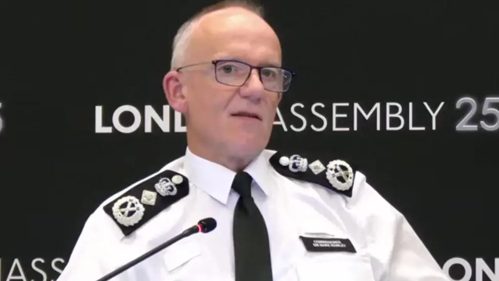 London police review “group-based child sexual offending” amidst 9,000-case audit