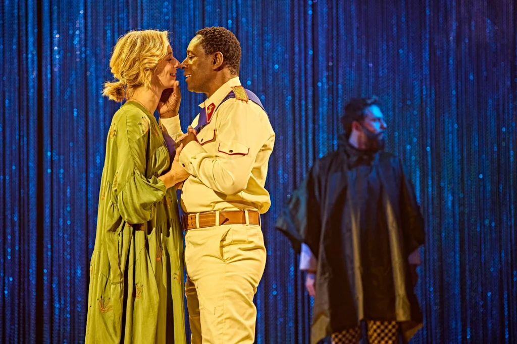 OTHELLO Caitlin FitzGerald (Desdemona) David Harewood (Othello) in Othello, Theatre Royal Haymarket c Brinkhoff Moegenburg