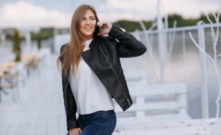 2016 fashion revival seen in modern London street style with slim denim and ballet flats