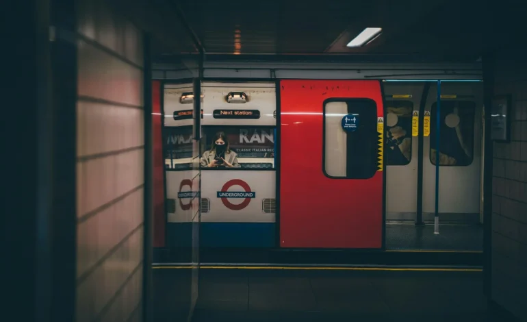Union warns bus workers may strike on same day as Tube drivers