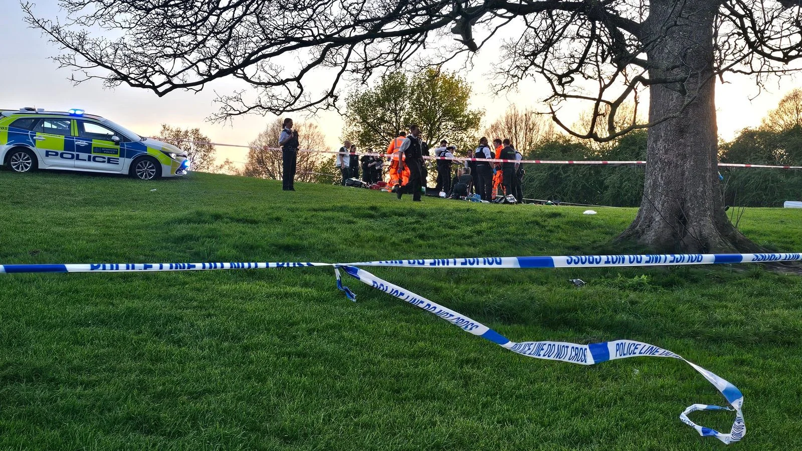 Finbar Sullivan Primrose Hill stabbing police cordon north London park