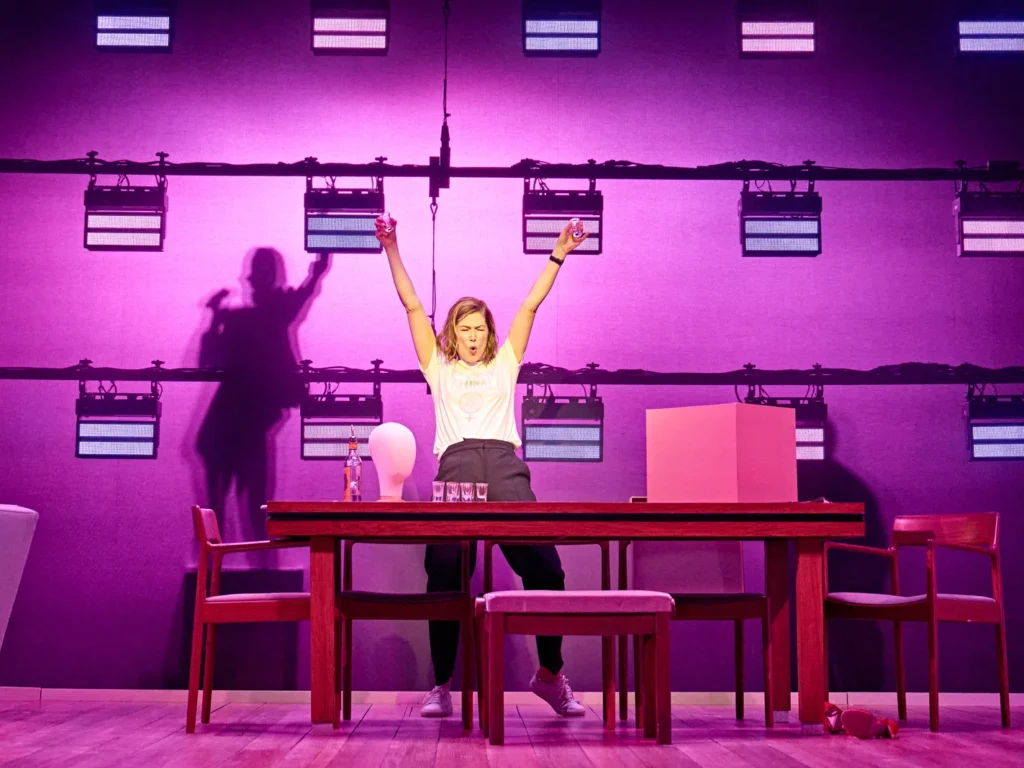 Rosamund Pike as Jessica Parks in Inter Alia. Image Credit Manuel Harlan