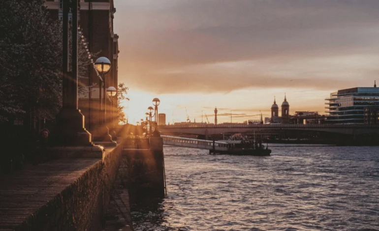 Taster session for citizen scientists in Richmond upon Thames
