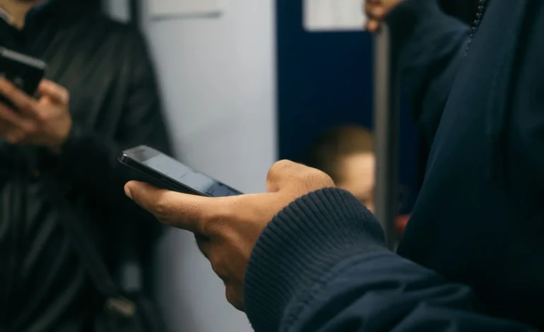 paul hanaoka wa7 jf11Vs unsplash