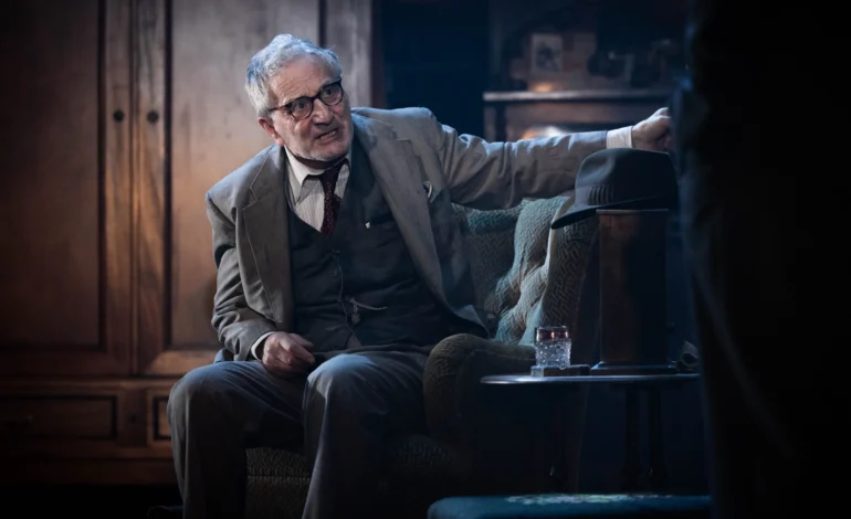 Henry Goodman as Gregory Solomon in Arthur Miller’s The Price at the Marylebone Theatre.