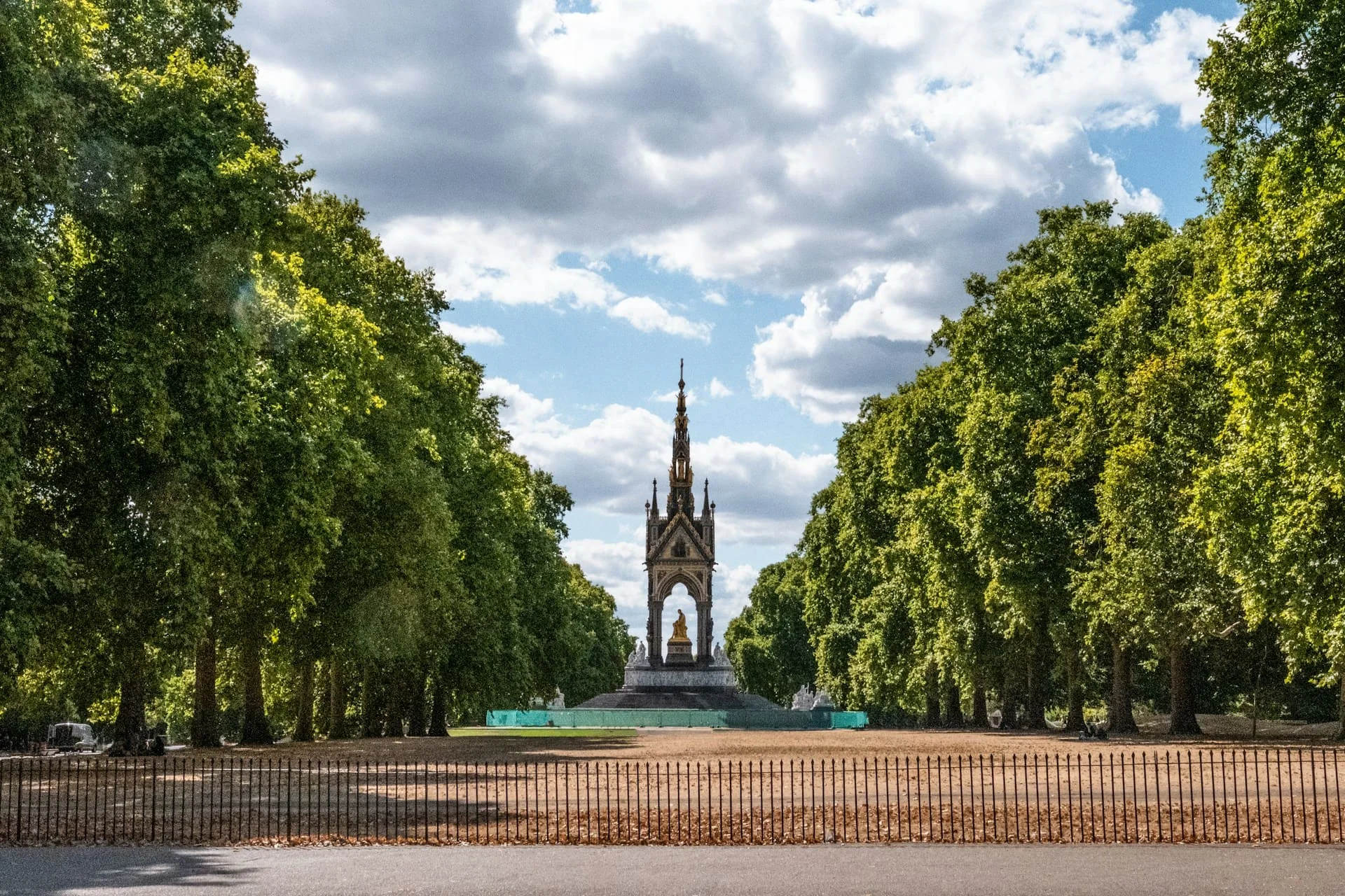Elfin Oak Kensington Gardens