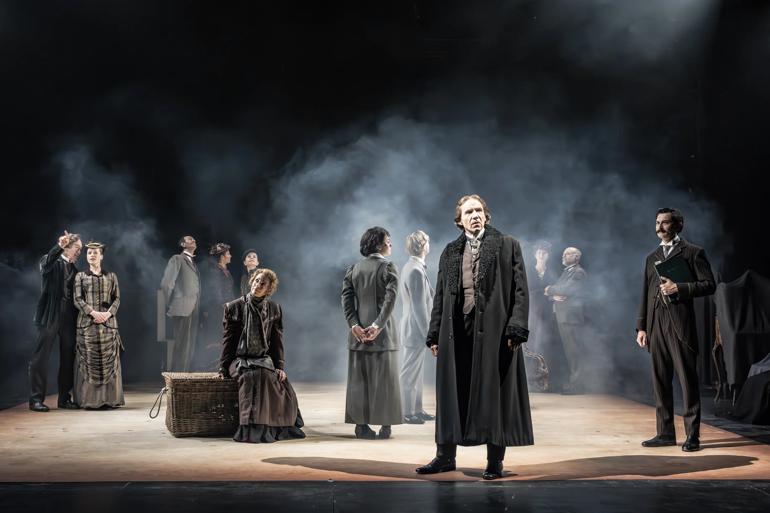 Ralph Fiennes as Henry Irving with the company in David Hare's Grace Pervades at the Theatre Royal Haymarket. [Image Credit West End Production Photography]