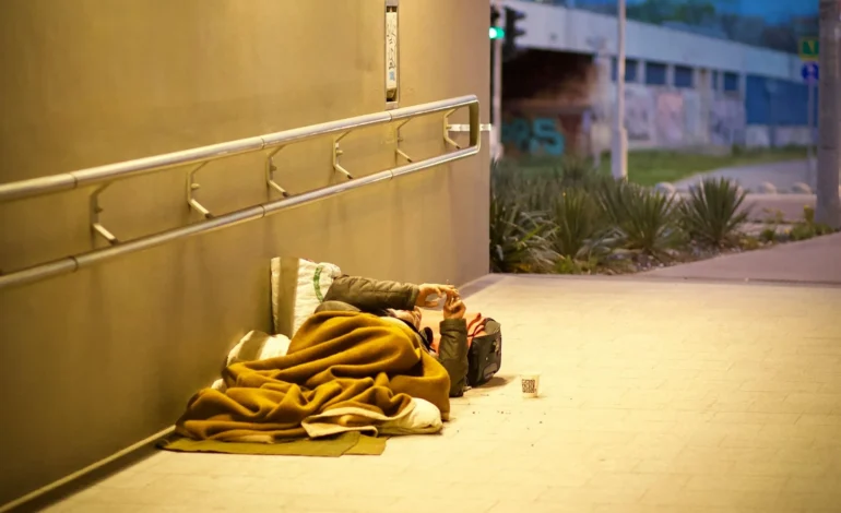 Government to repeal Vagrancy Act as rough sleeping and begging law ends after 200 years