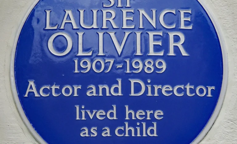 Sir Laurence Olivier blue plaque