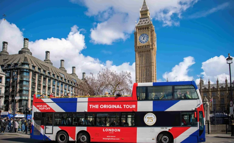 The Original London Bus Tour Returns After 75 Years with a Journey Through the Capital’s History