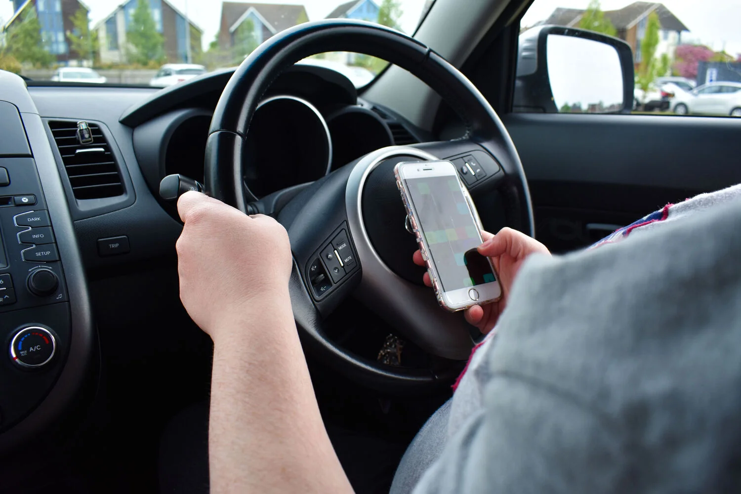 handheld phone driving fine UK