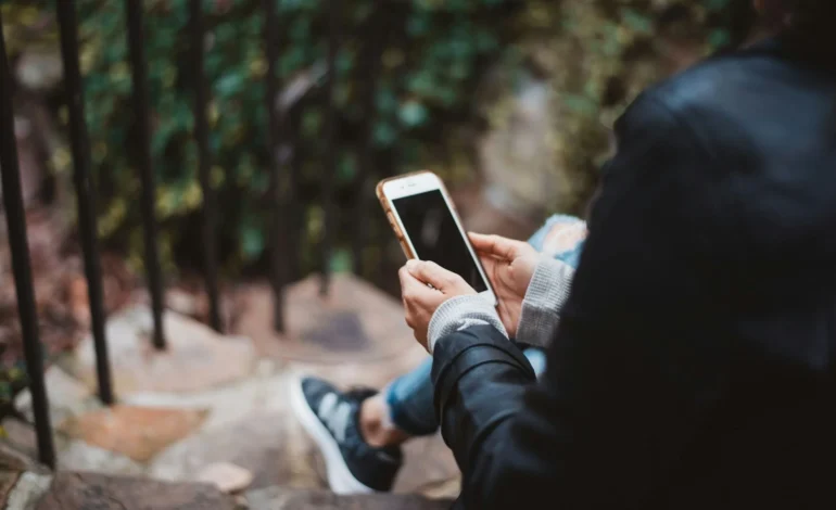 AI companion eases loneliness about as well as a real person, study finds