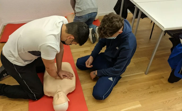 Richmond offers free CPR and defibrillator training